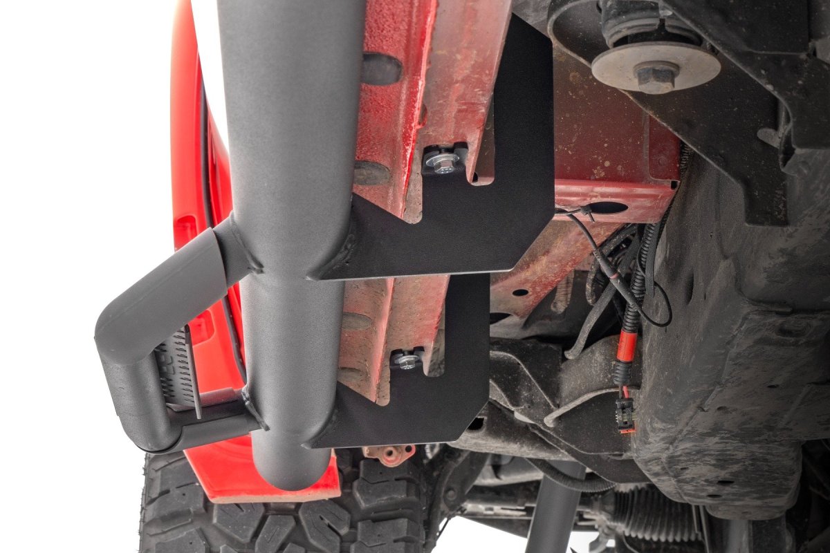 GMC Sierra 1500 Nerf Steps - Rough Country - Cab Length, Crew Cab - '19-'24